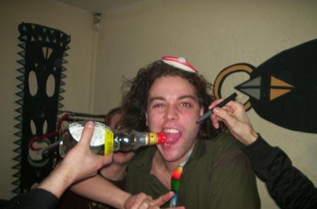 muse en playback......il devrai le faire plus souvent!!!mdr